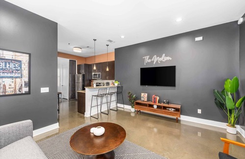 West End Condominio | Beautiful Condo for 4, Mins to Nashville Nightlife
