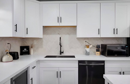 Camelback East Condominio | Beautiful Condo Getaway