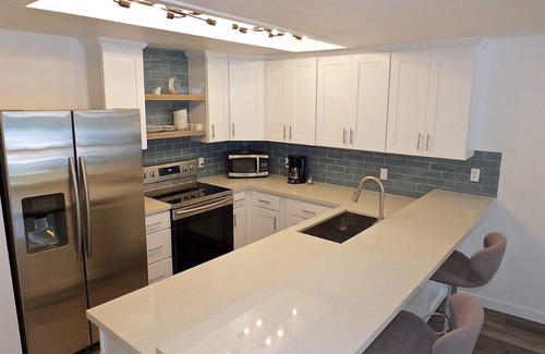 Marina Pacifica Condominio | Beautiful Condo over looking Marina , Park your car and walk....