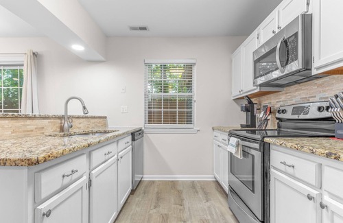 Northwest Condominio | Beautiful Condo in Town Center