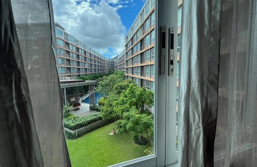 Kathu Condominio | Beautiful condo with Swimming pool and Gym in Kathu