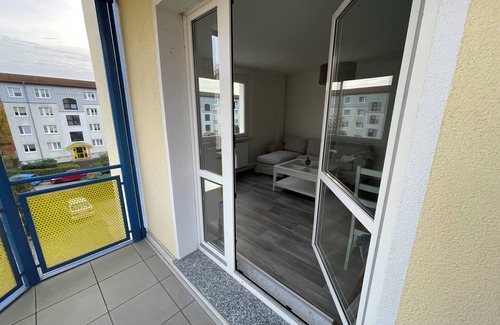 Hoyerswerda Apartamento | Beautiful condominium incl. secured parking space on the outskirts of Hoyerswerda