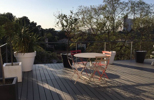 Le Redon Villa | Hermosa villa contemporánea, piscina climatizada, jacuzzi.