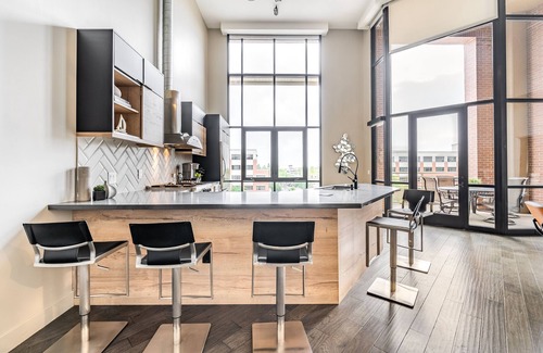 Brown and Stetson Business Condominio | Hermoso y contemporáneo loft ubicado en el corazón de Scottsdale