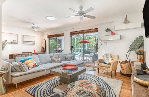 Sanctuary Cabaña | Beautiful Cottage Canal Front&Boat Dock