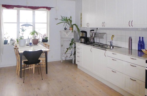 Gnesta Casa | Alojamiento de 3 habitaciones en Mölnbo