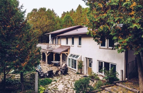 Chatsworth Cabaña | Beautiful Cottage - Sleeps 14+ Trails Sauna Fire pit No Neighbours