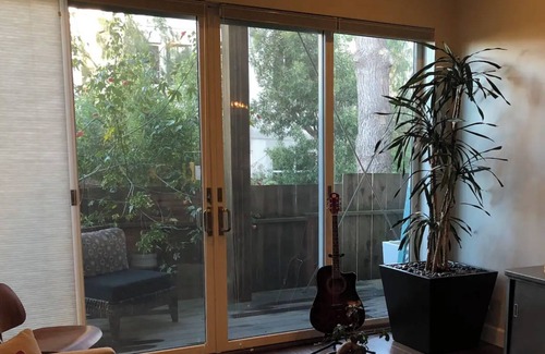 Eureka Valley Cabaña | Beautiful Cottage, hot tub, in great neighborhood
