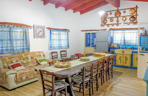 Oliena Casa | Alojamiento de 2 habitaciones en Oliena