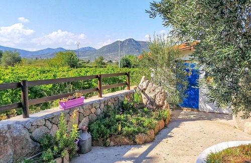 Oliena Casa | Alojamiento de 2 habitaciones en Oliena