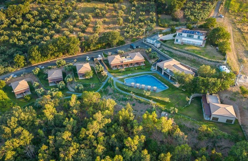 Gizzeria Cabaña | Beautiful cottages inside the nature