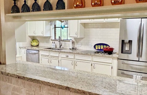 Bellville Casa | Beautiful country home escape with private pool in Bellville, TX