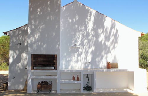 Sao Teotonio Cabaña | Beautiful Country Home in Pine Nut Farm