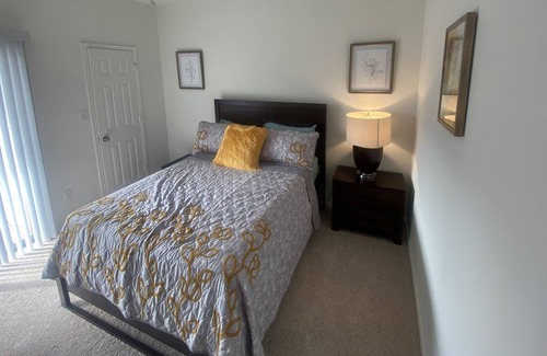 Shady Acres Apartamento | Beautiful & Cozy 2Bed/2Batg in The Heights