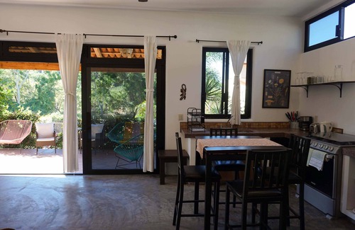 San Francisco Casa | Beautiful Cozy House in the Jungle
