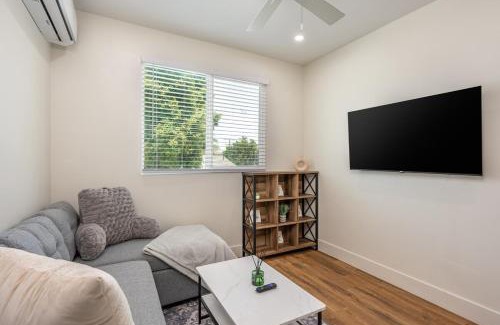 Logan Heights Casa | Beautiful cozy home in San Diego