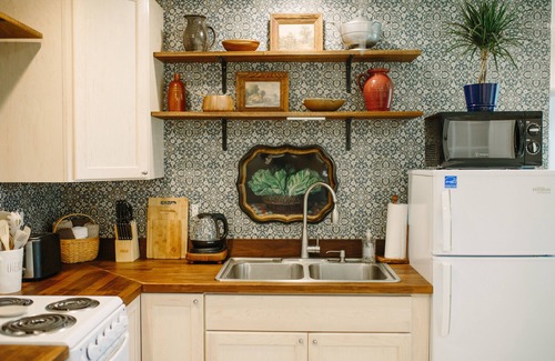 Berryville Apartamento | Beautiful, cozy retreat in wine country!