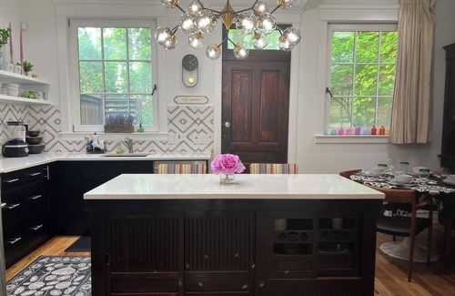 Wicker Park Casa | Beautiful, cozy, stylish Bucktown, Wicker Park House, perfect Chicago location.