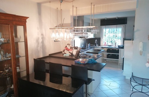Rhein-Erft-Kreis District Casa | Beautiful, cozy townhouse