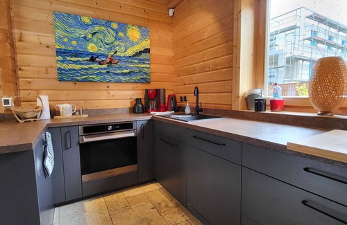 Gross Koeris Casa | Maravillosa casa de vacaciones privada con WIFI, terraza, vista panorámica y aparcamiento