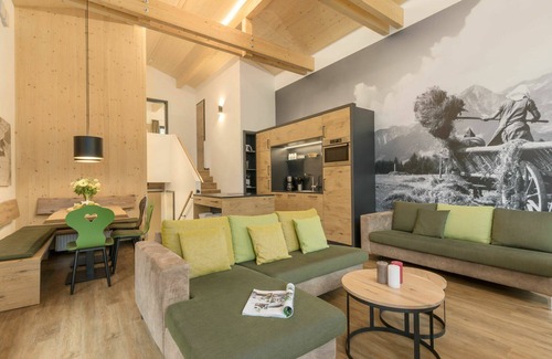 Leutkirch im Allgau Casa | Estupenda casa de vacaciones privada con WIFI, piscina, jacuzzi, TV, terraza, aparcamiento