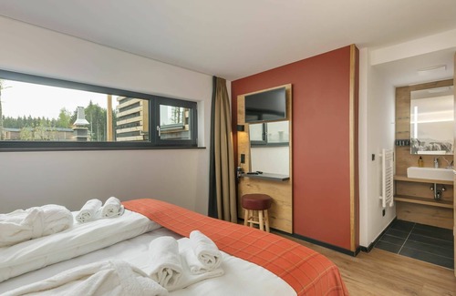 Leutkirch im Allgau Casa | Estupenda casa de vacaciones privada con jacuzzi, WIFI, piscina, TV, terraza y aparcamiento