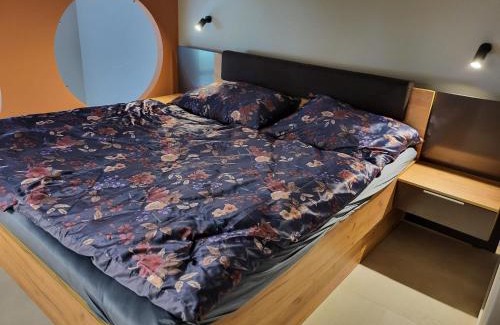Letnany Apartamento | Beautiful Duplex 20 min from center