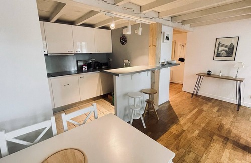 Guilhemery Apartamento | Beautiful Duplex Near Downtown