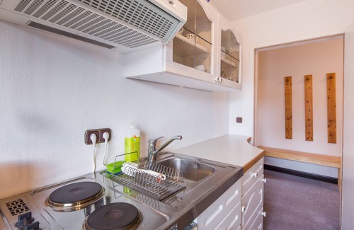 Hoisdorf Casa | Hermoso dúplex con vista al lago @ 'Little Paradise', a 25 minutos de la ciudad de Hamburgo