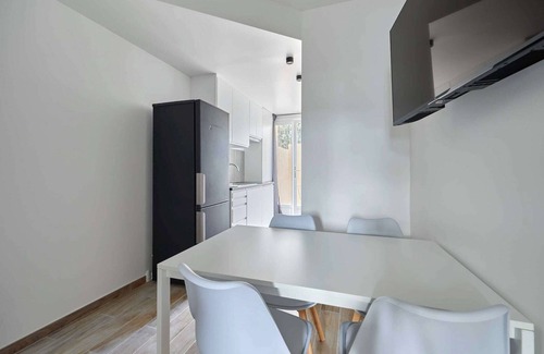 Deauville Apartamento | Hermoso apartamento equipado en el centro de Deauville 4P/1BR con patio