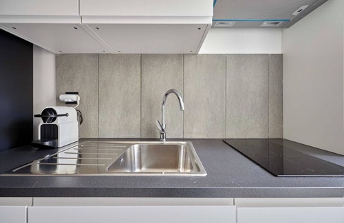 Deauville Apartamento | Hermoso apartamento equipado en el centro de Deauville 4P/1BR con patio