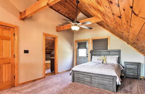 Tazewell Cabina | BEAUTIFUL ESCAPE | New Tazewell | LAKE+VIEWS