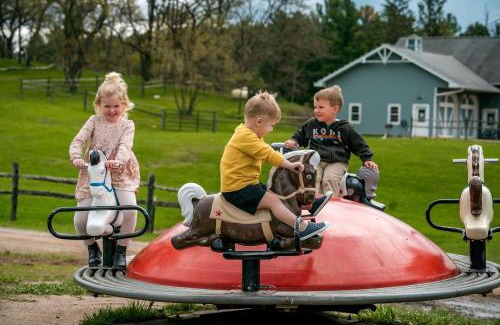 St Croix Falls Casa | Beautiful Family Cabin with Cozy Interior and Exterior in Saint Croix Falls, Wisconsin
