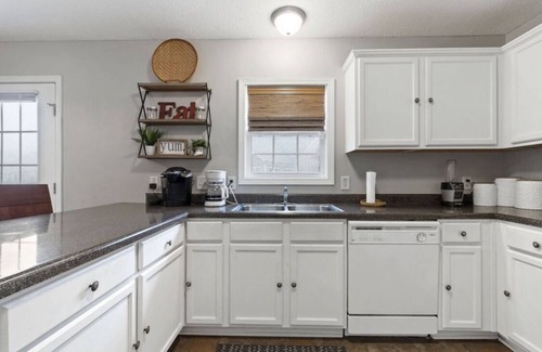 Jacksonville Casa | ✨Beautiful family home in ❤️ of Jacksonville✨