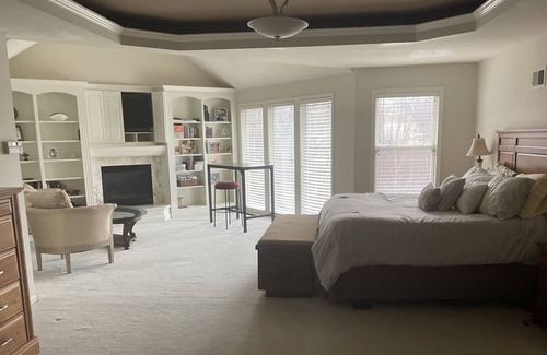 Parkville Casa | Beautiful Family Home