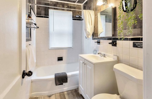 Detroit Apartamento | Beautiful Family Residence near Downtown Detroit
