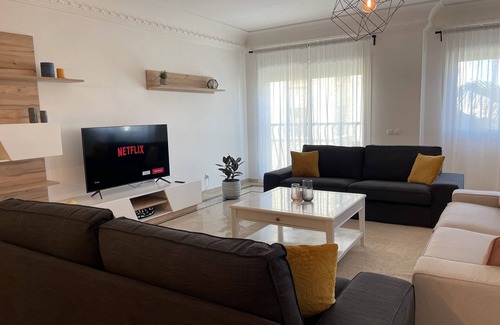 Casablanca City Center Apartamento | Beautiful Family Sized Condo in the best area of Casablanca