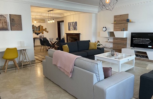 Casablanca City Center Apartamento | Beautiful Family Sized Condo in the best area of Casablanca