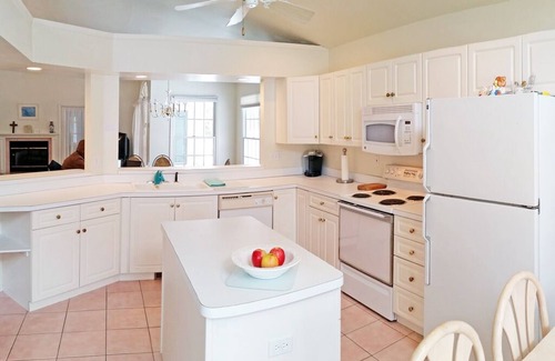 Bethany Beach Casa | Hermosas Family Vacation Home-Pasos para Piscina, Golf, Tenis, Zona de juegos, y más