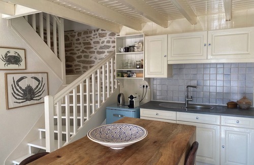 Loctudy Casa | Beautiful farmhouse in Loctudy (5 bedrooms/ 10 people)