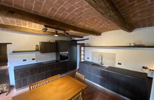Loazzolo Villa | Hermosa casa de campo en Loazzolo, Piamonte, con piscina privada y vistas panorámicas.