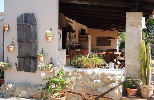 Costitx Casa | Hermosa finca con piscina y cocina de verano que no deja nada que desear.