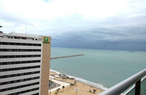 Fortaleza Apartamento | Hermoso ajuste en Atlantic Terraces Front Sea