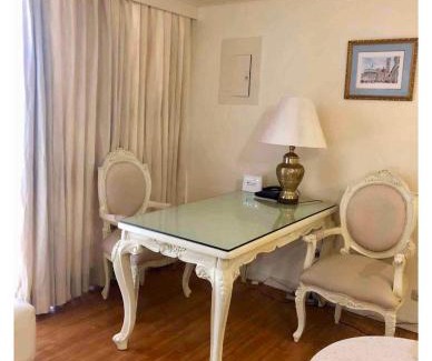 San Lorenzo Apartamento | Beautiful Flat in Greenbelt (WiFi & Netflix)
