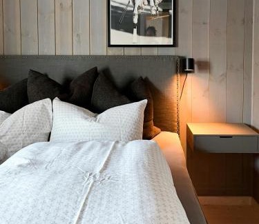 Amot Casa | Beautiful Forest Cabin Near Ski Trails