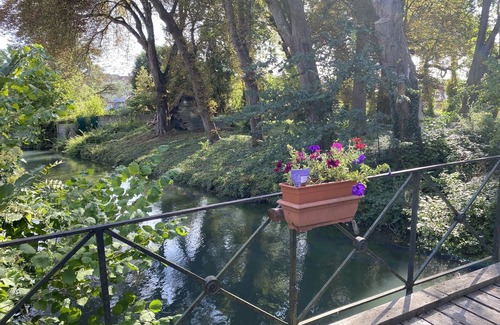 Auxi-le-Chateau Casa | Beautiful former Hunting Lodge with spacious authentic rooms and garden with terraces