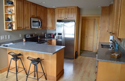 Siren Cabina | Hermoso Four Season Northern Wisconsin Lakeshore Chalet