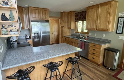 Siren Cabina | Hermoso Four Season Northern Wisconsin Lakeshore Chalet