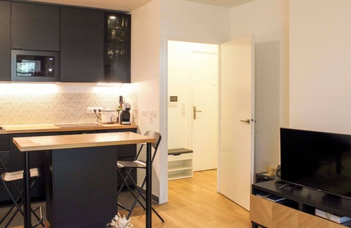 Silly-Gallieni Apartamento | Beautiful 1-bedroom apartment with terrace
