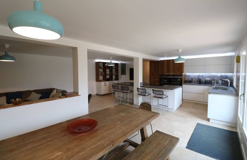 Cenac-et-Saint-Julien Casa | Hermosa casa recientemente renovada, con piscina privada y jardín